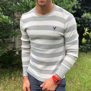 American Eagle Men’s Pullover Ling Sleeve Shirt